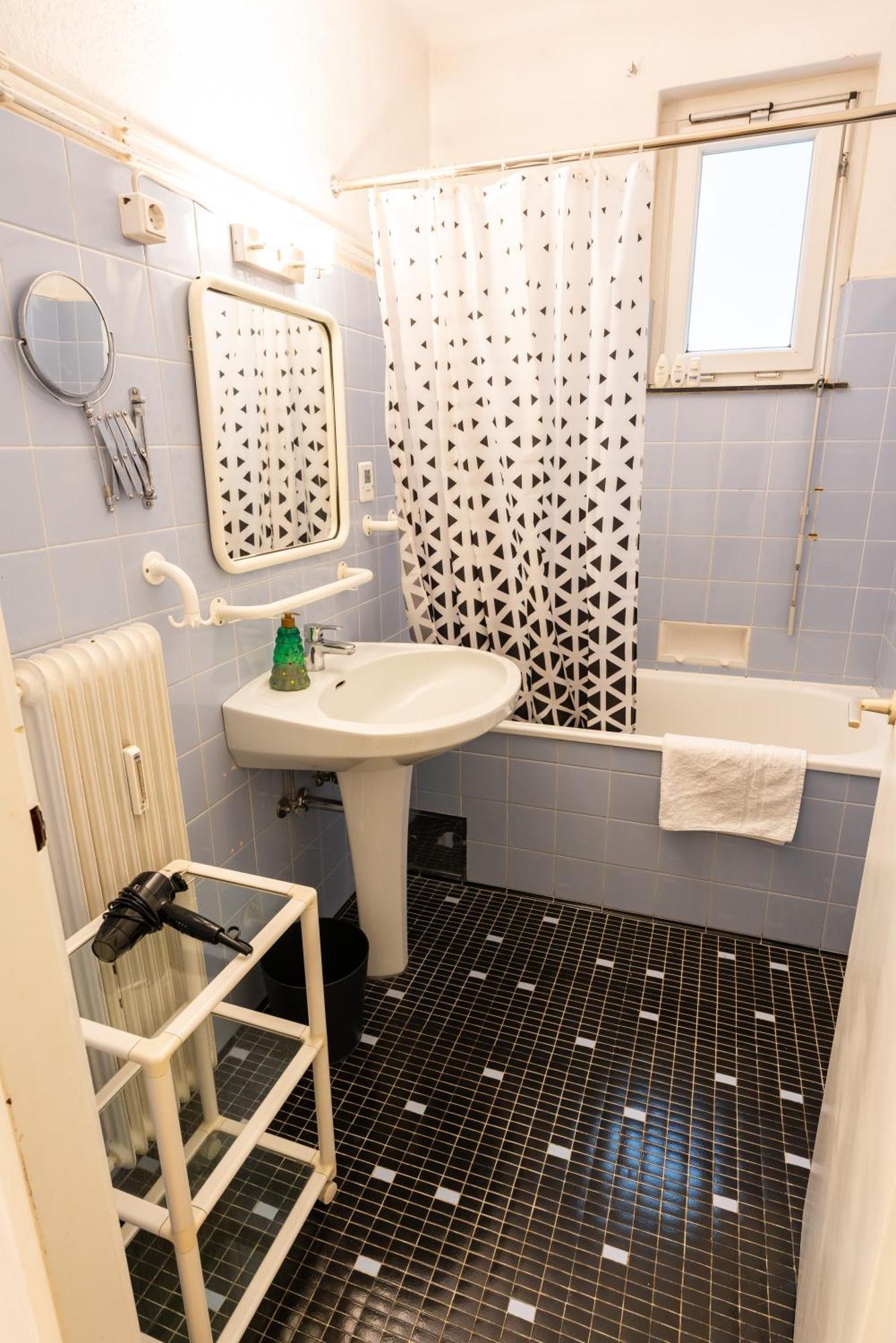 Central Living Apartment Opera Vienna Esterno foto